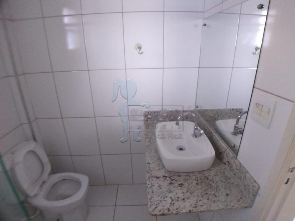 Alugar Apartamento / Padrão em Ribeirão Preto R$ 800,00 - Foto 11