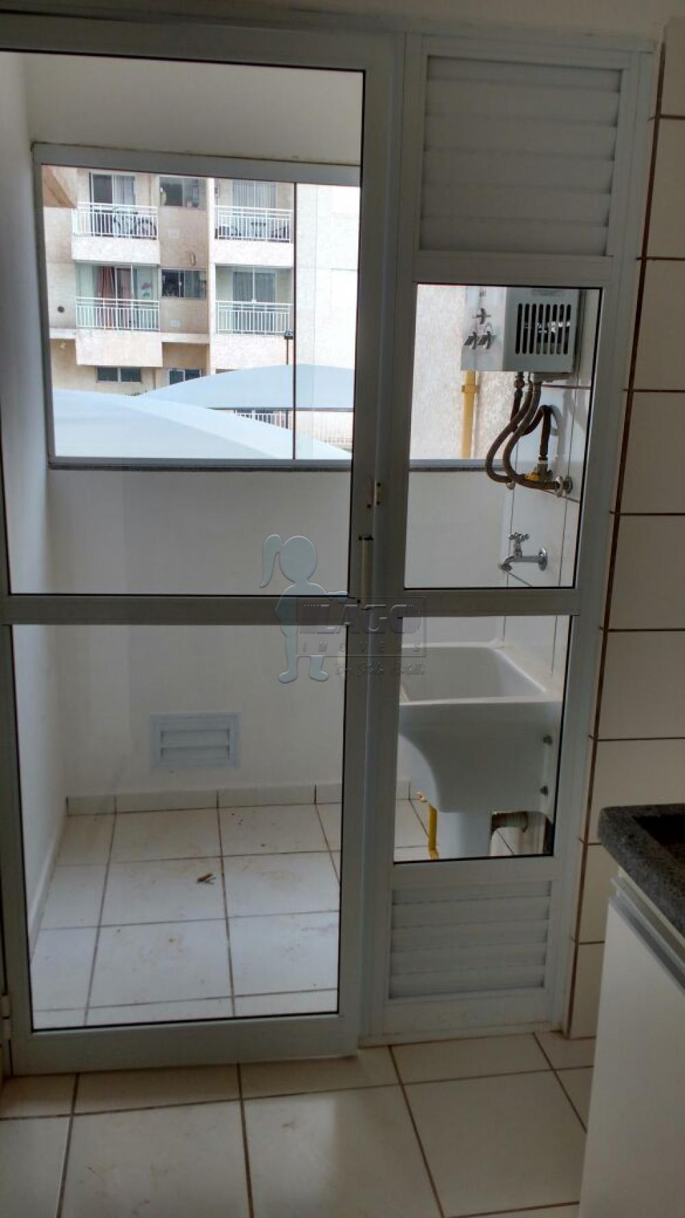 Alugar Apartamento / Padrão em Ribeirão Preto R$ 1.100,00 - Foto 5