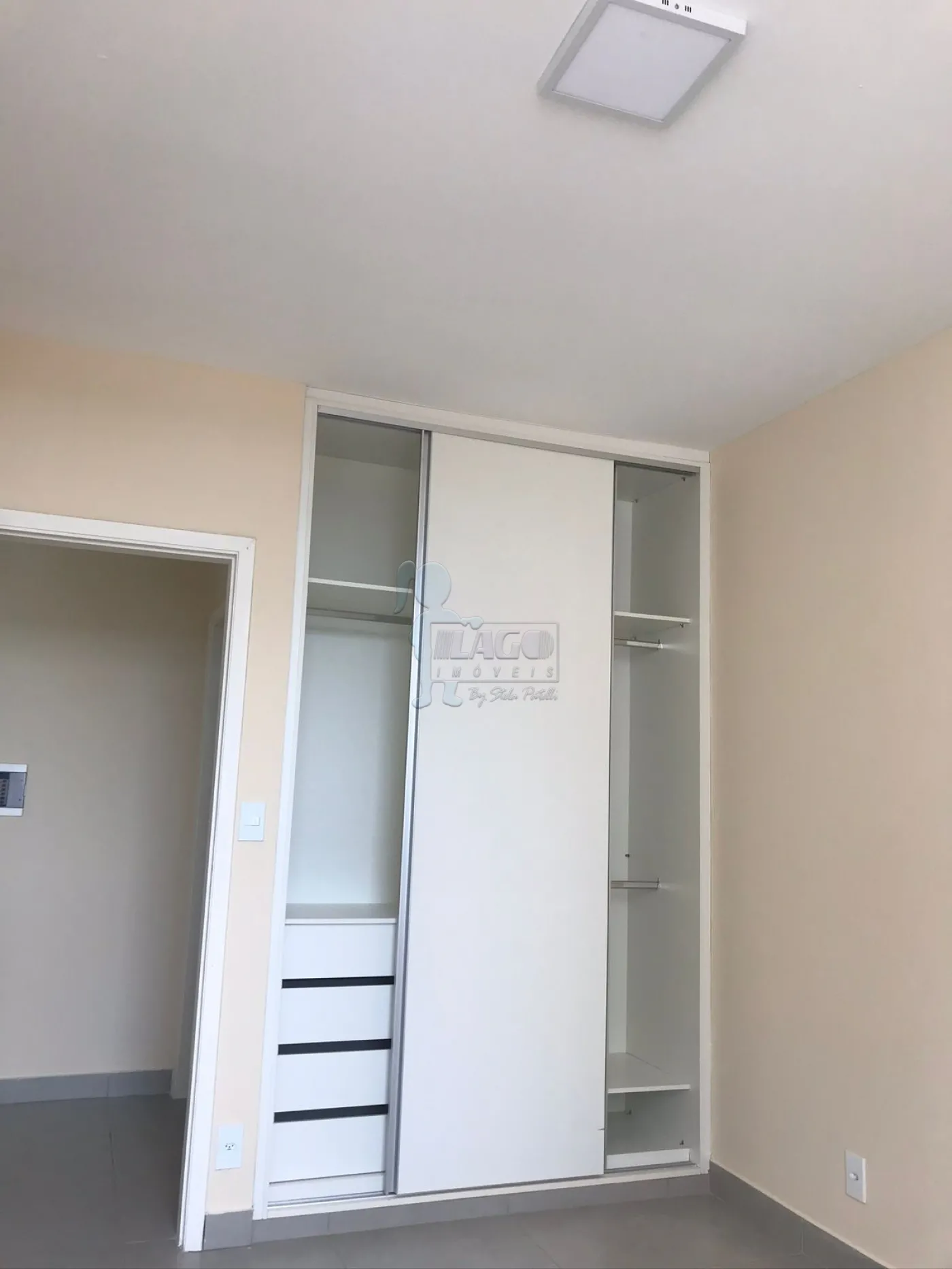 Alugar Apartamento / Padrão em Ribeirão Preto R$ 800,00 - Foto 3