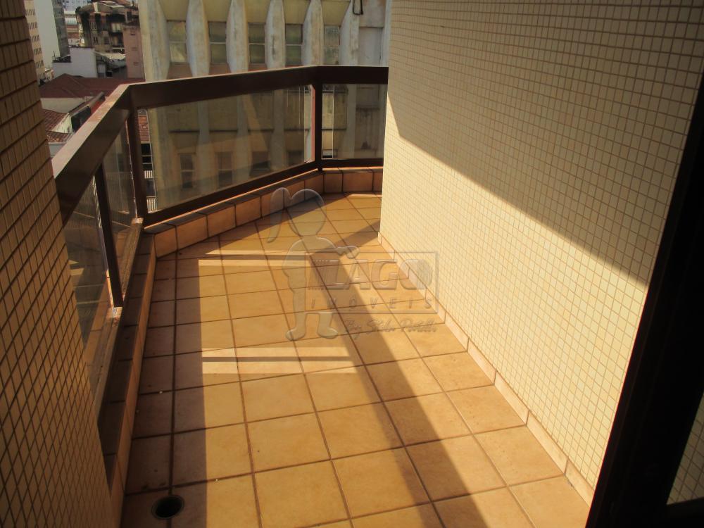 Alugar Apartamentos / Padrão em Ribeirão Preto R$ 900,00 - Foto 2