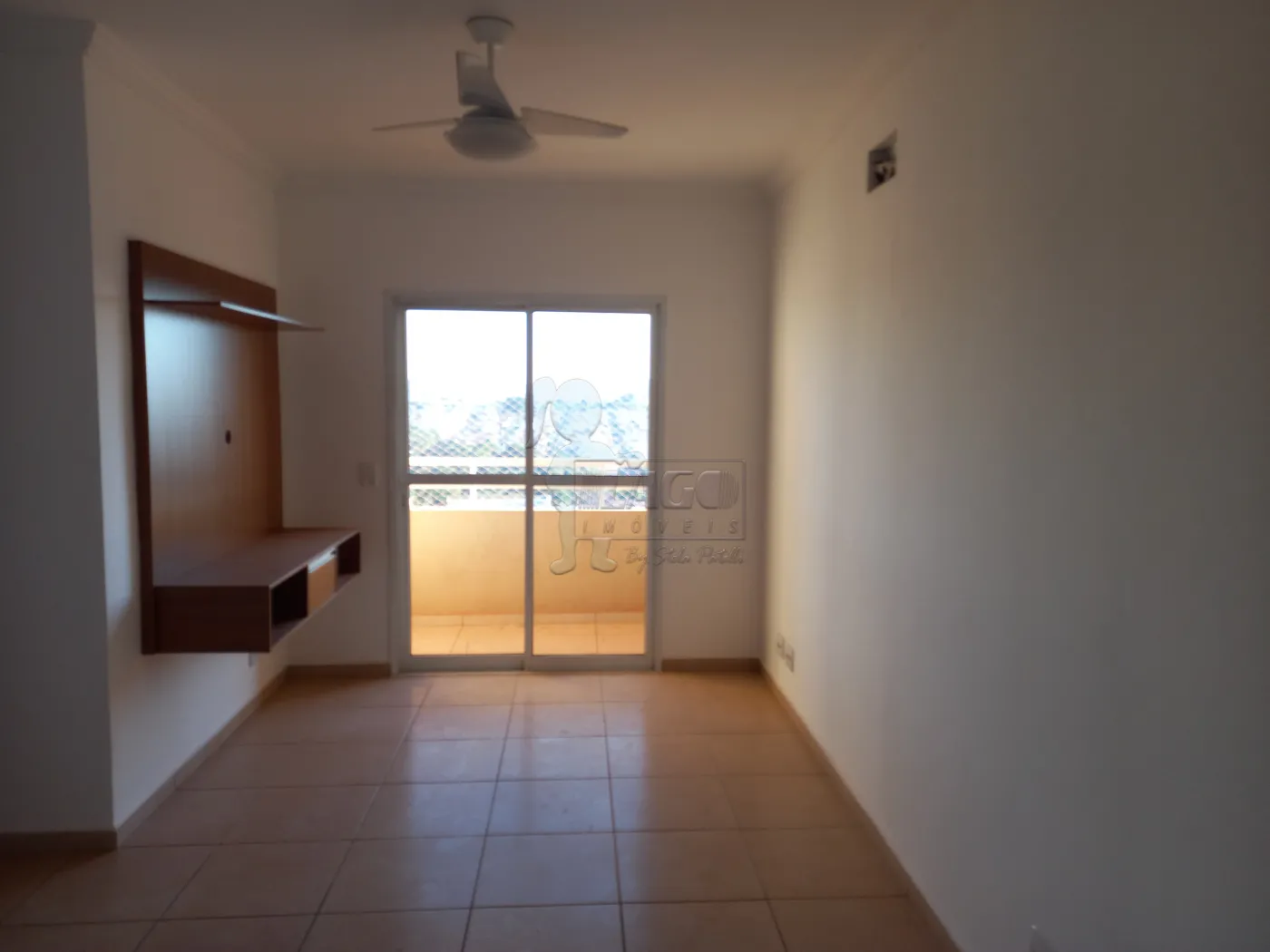 Alugar Apartamento / Padrão em Ribeirão Preto R$ 1.300,00 - Foto 1