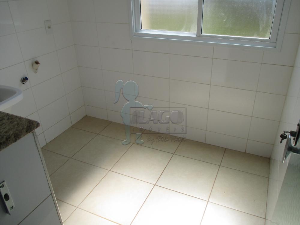 Alugar Apartamento / Padrão em Ribeirão Preto R$ 1.100,00 - Foto 11