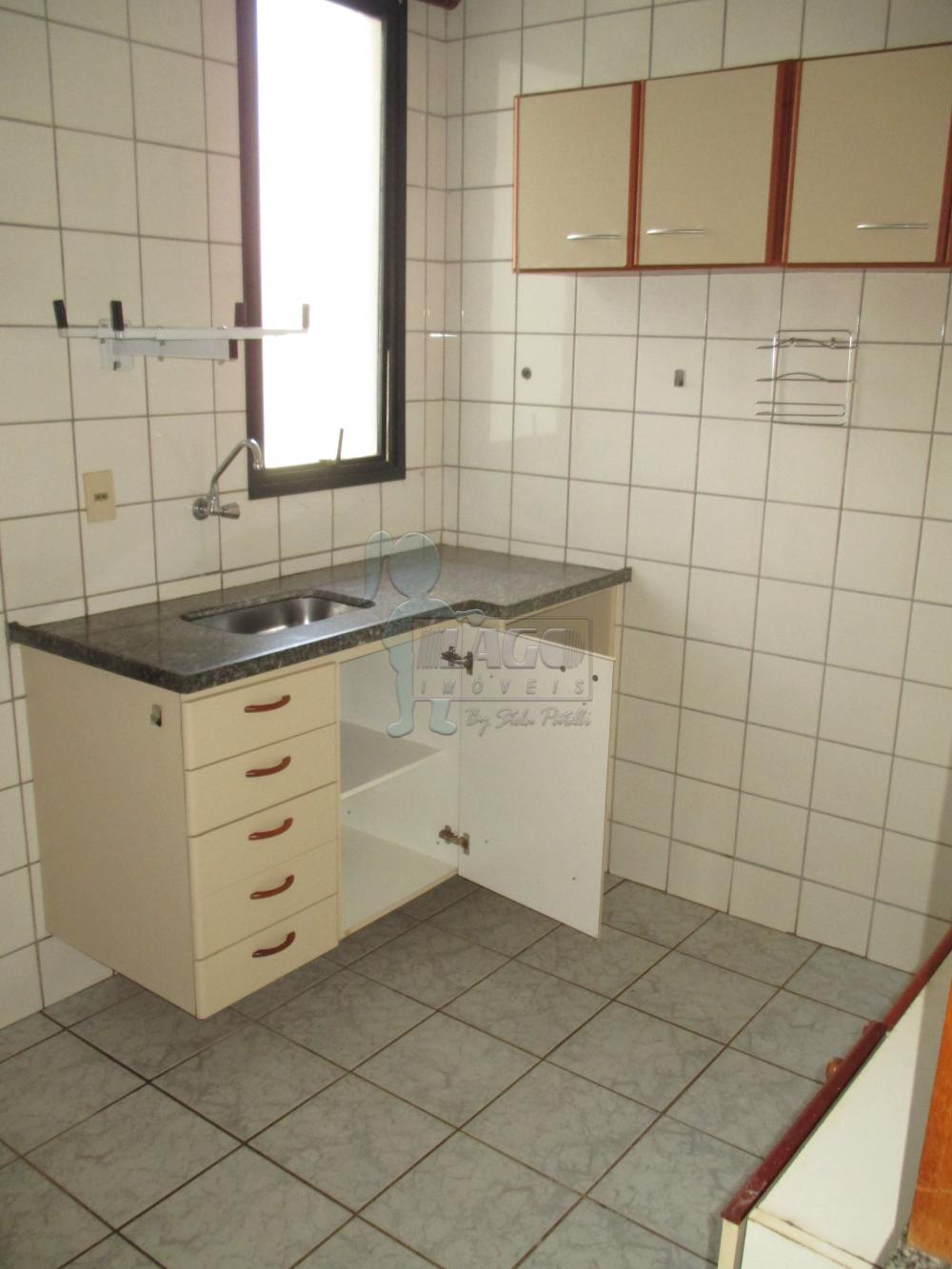 Alugar Apartamento / Padrão em Ribeirão Preto R$ 900,00 - Foto 9