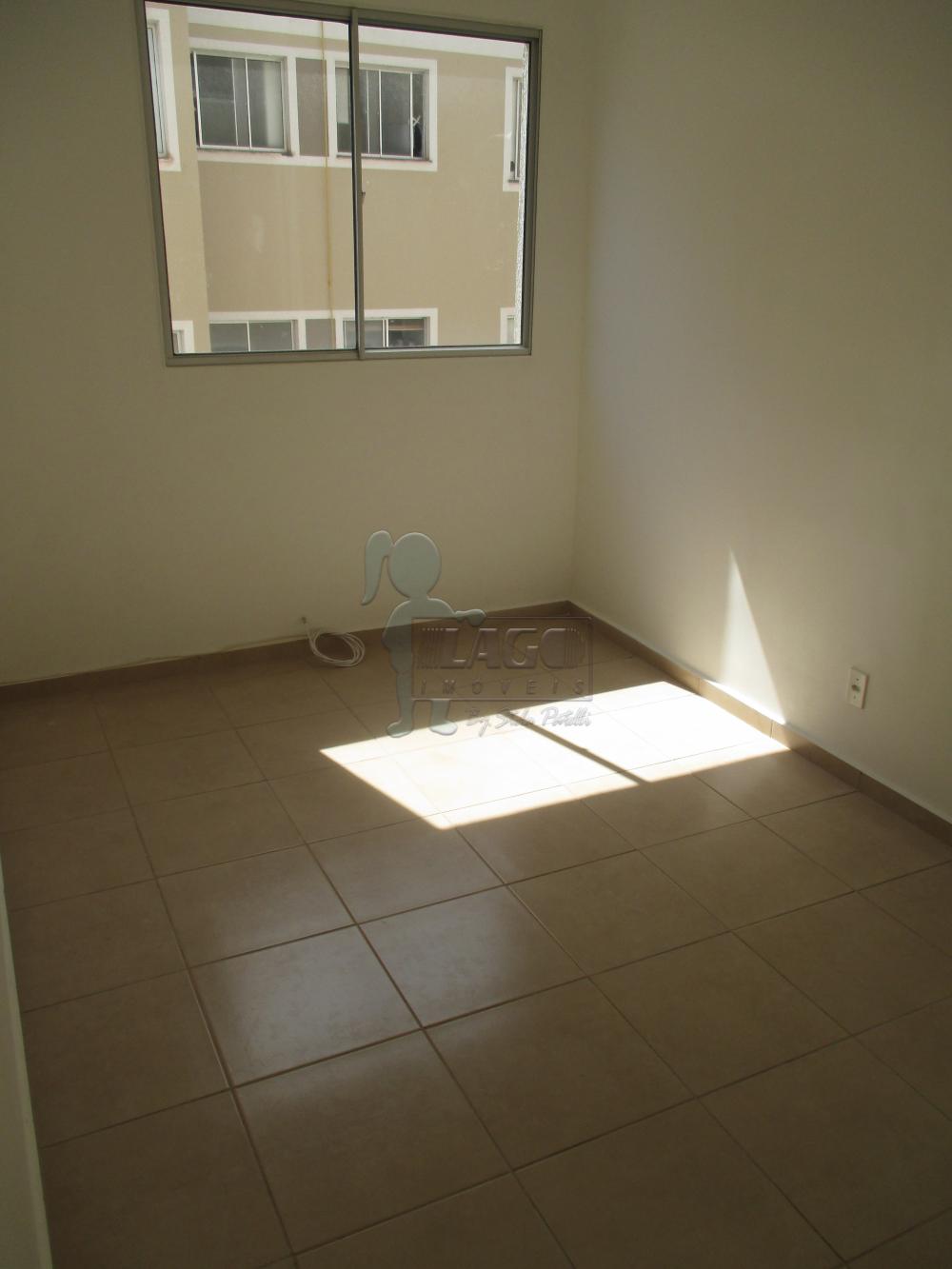 Alugar Apartamentos / Padrão em Ribeirão Preto R$ 550,00 - Foto 2