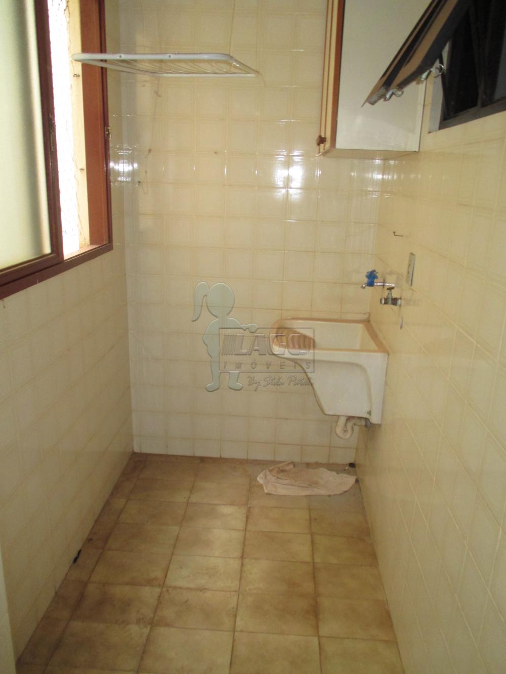 Alugar Apartamento / Padrão em Ribeirão Preto R$ 900,00 - Foto 11