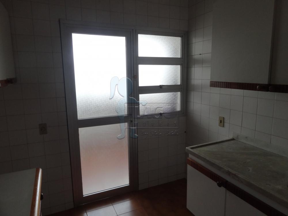 Alugar Apartamento / Padrão em Ribeirão Preto R$ 1.100,00 - Foto 16