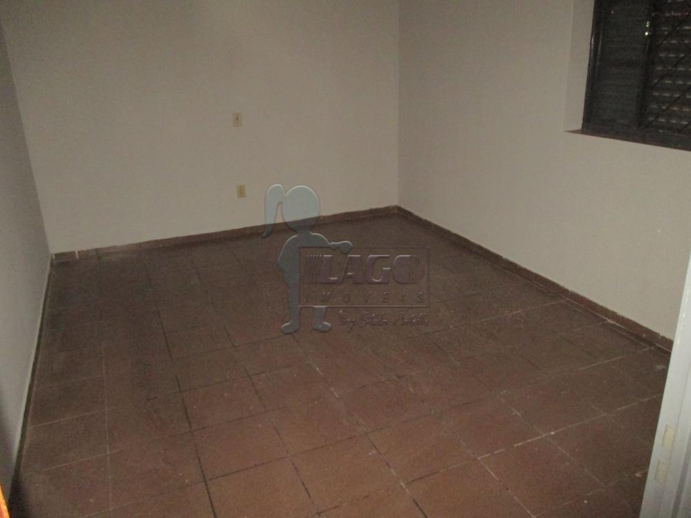 Alugar Casas / Padrão em Ribeirão Preto R$ 950,00 - Foto 7