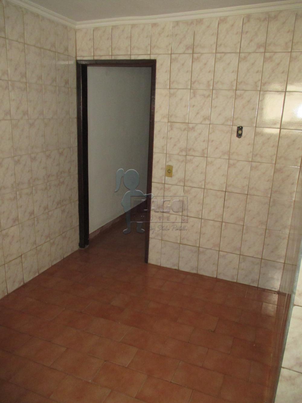 Alugar Casa / Padrão em Ribeirão Preto R$ 750,00 - Foto 10