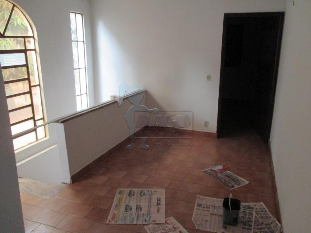 Alugar Casa / Padrão em Ribeirão Preto R$ 750,00 - Foto 3