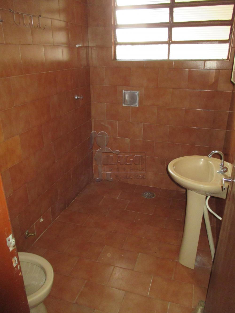 Alugar Casa / Padrão em Ribeirão Preto R$ 750,00 - Foto 14