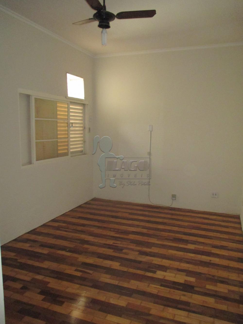 Alugar Casa / Padrão em Ribeirão Preto R$ 1.300,00 - Foto 5