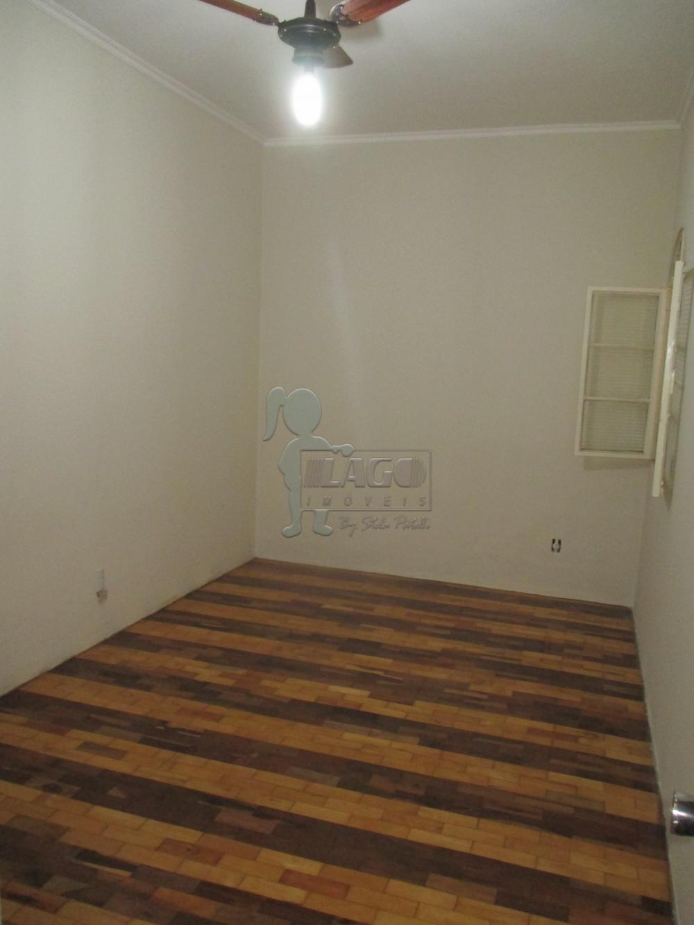 Alugar Casa / Padrão em Ribeirão Preto R$ 1.300,00 - Foto 7