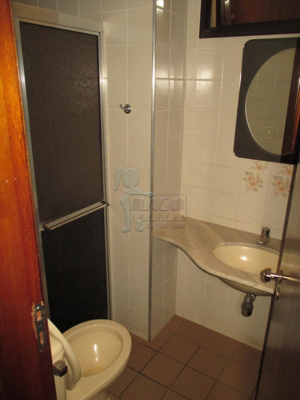 Alugar Apartamento / Padrão em Ribeirão Preto R$ 900,00 - Foto 13