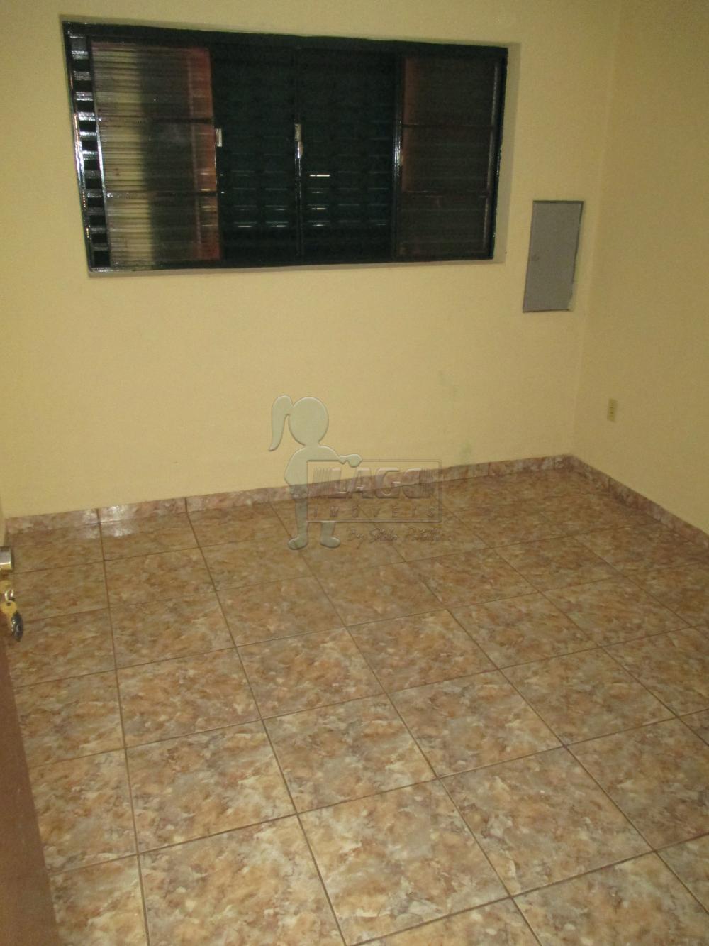 Alugar Casa / Padrão em Ribeirão Preto R$ 930,00 - Foto 5