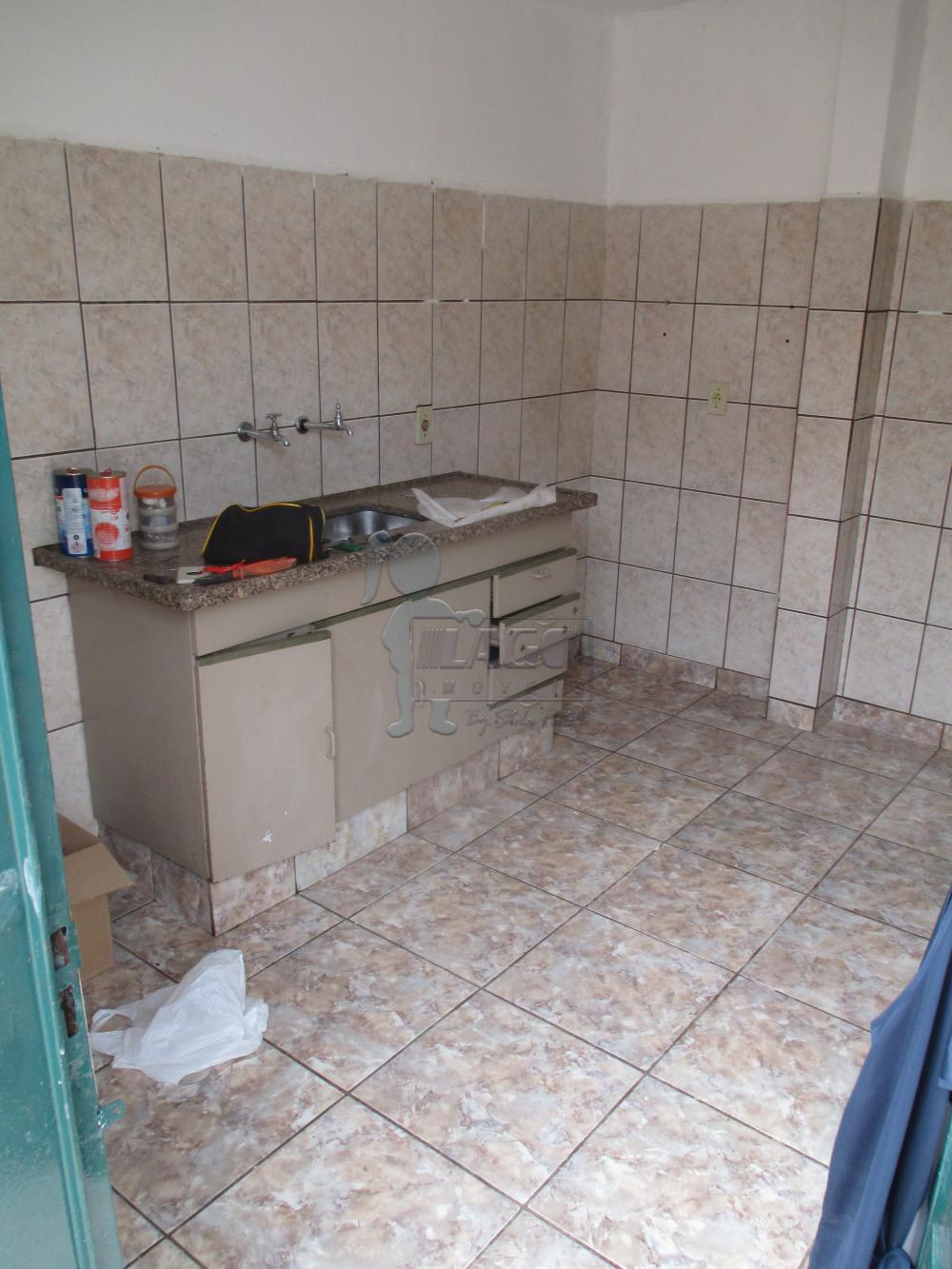 Alugar Casa / Padrão em Ribeirão Preto R$ 930,00 - Foto 7