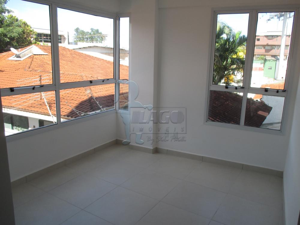 Alugar Apartamento / Padrão em Ribeirão Preto R$ 900,00 - Foto 2