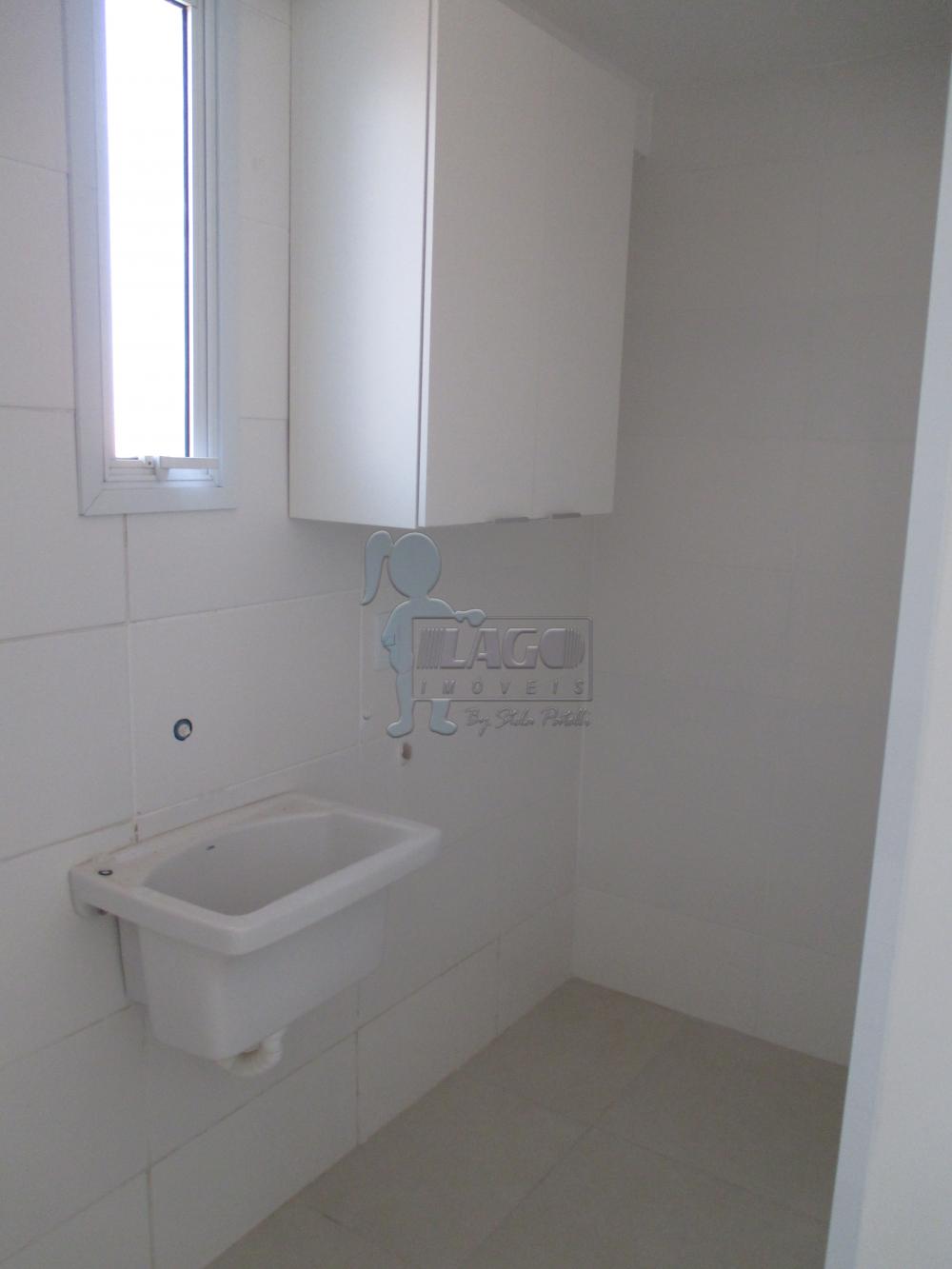 Alugar Apartamento / Padrão em Ribeirão Preto R$ 900,00 - Foto 4