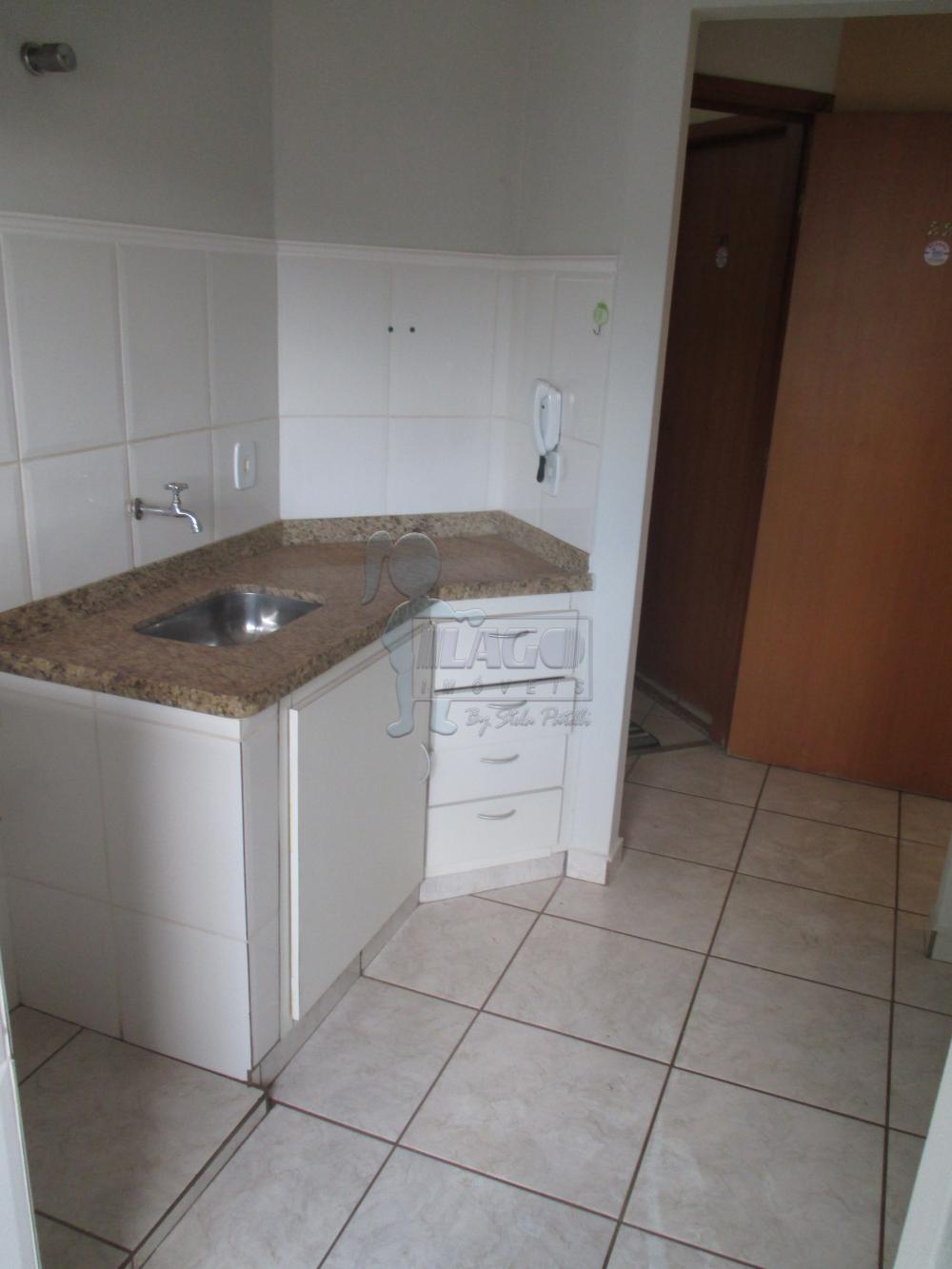 Alugar Apartamento / Padrão em Ribeirão Preto R$ 900,00 - Foto 6