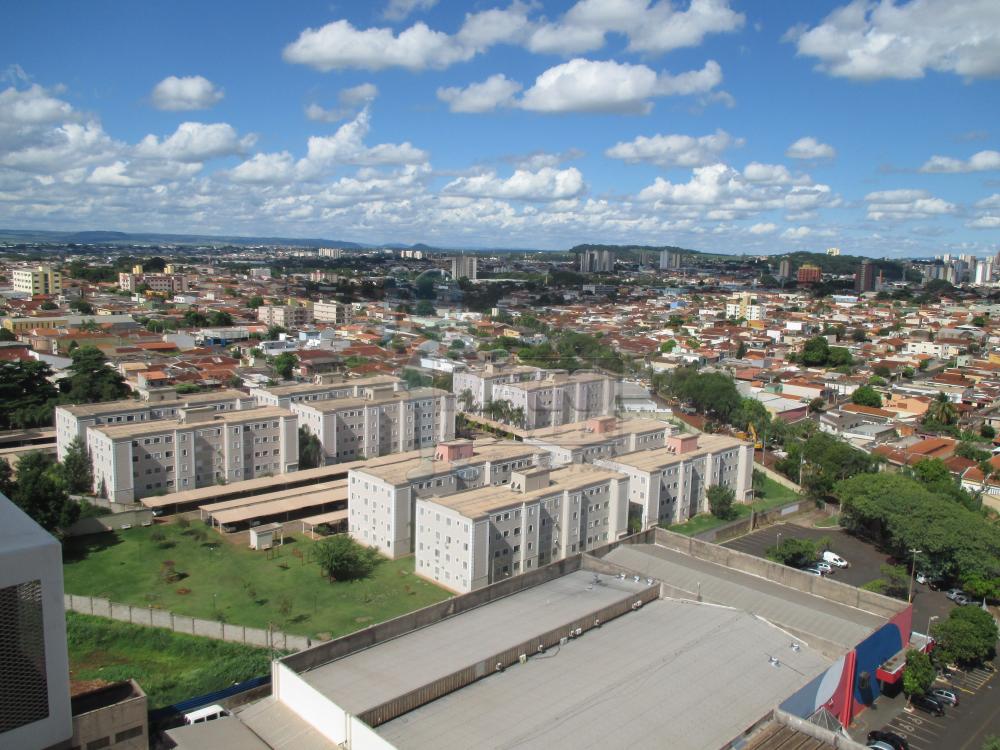 Alugar Apartamento / Padrão em Ribeirão Preto R$ 1.500,00 - Foto 4