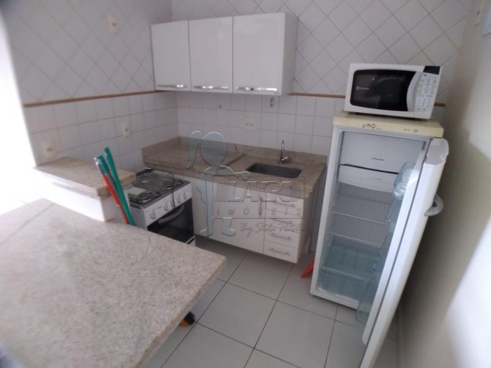 Alugar Apartamento / Padrão em Ribeirão Preto R$ 2.000,00 - Foto 3