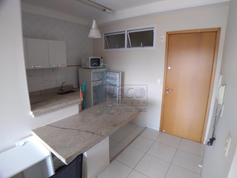 Alugar Apartamento / Padrão em Ribeirão Preto R$ 2.000,00 - Foto 4