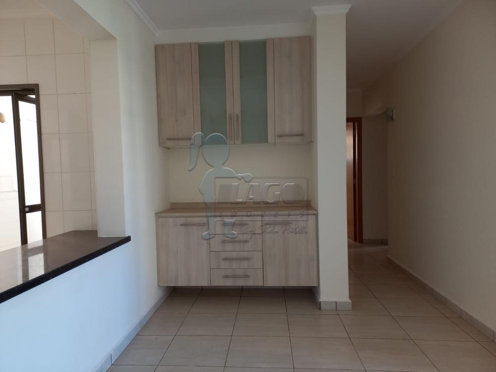 Alugar Apartamento / Padrão em Ribeirão Preto R$ 2.000,00 - Foto 8