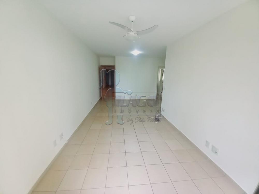 Alugar Apartamentos / Padrão em Ribeirão Preto R$ 1.800,00 - Foto 1