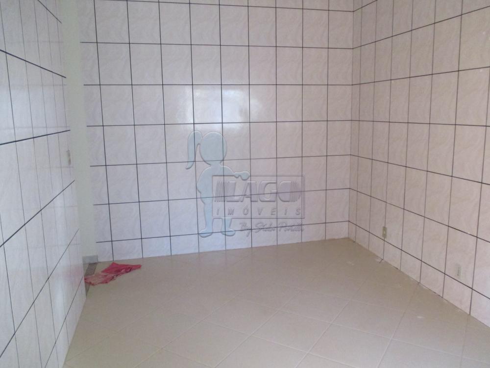 Alugar Casa / Padrão em Ribeirão Preto R$ 900,00 - Foto 8