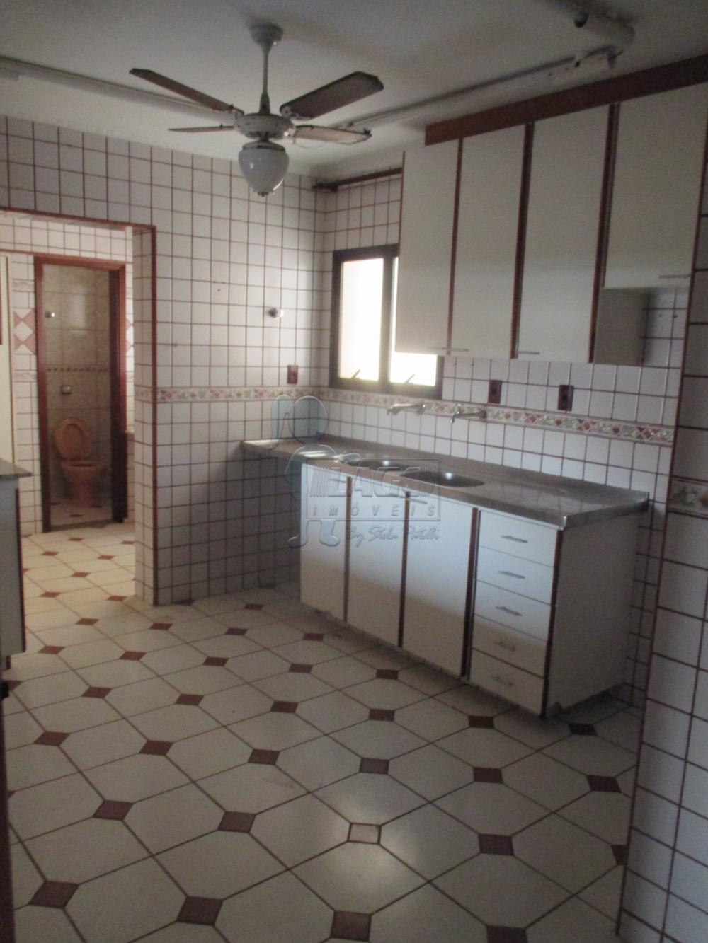 Alugar Apartamento / Padrão em Ribeirão Preto R$ 700,00 - Foto 5