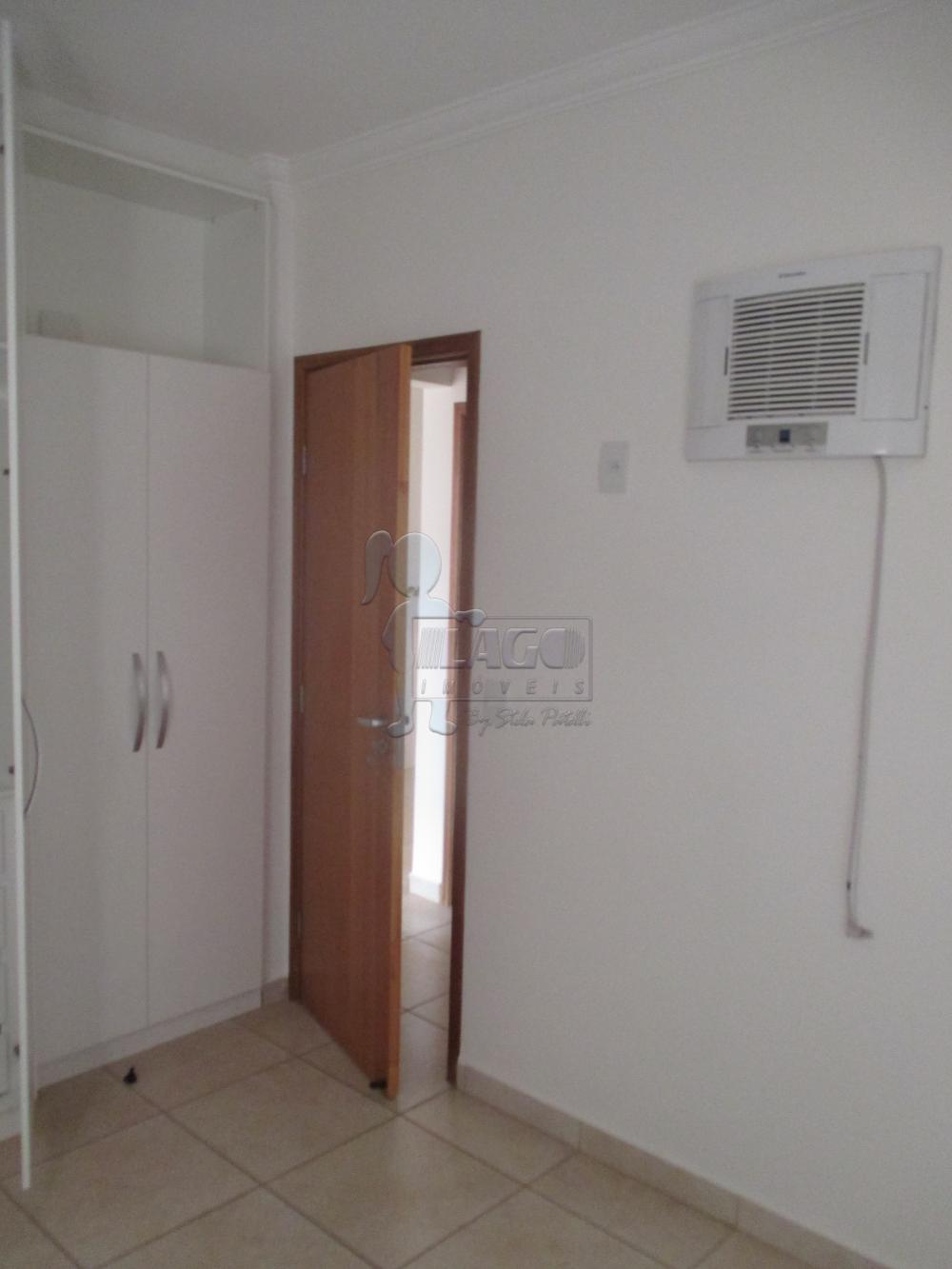 Alugar Apartamentos / Padrão em Ribeirão Preto R$ 750,00 - Foto 3