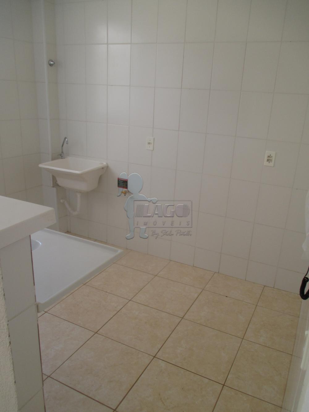 Alugar Apartamentos / Padrão em Ribeirão Preto R$ 900,00 - Foto 3