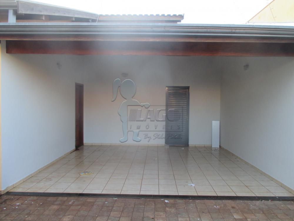 Alugar Casa / Padrão em Ribeirão Preto R$ 1.800,00 - Foto 1