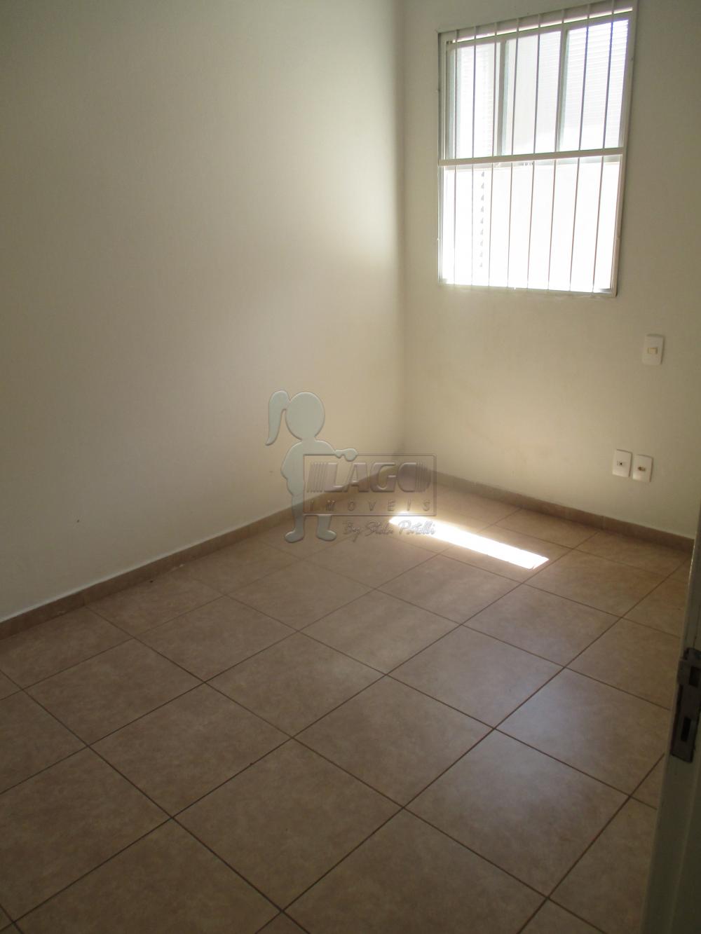 Alugar Casa / Padrão em Ribeirão Preto R$ 1.000,00 - Foto 5