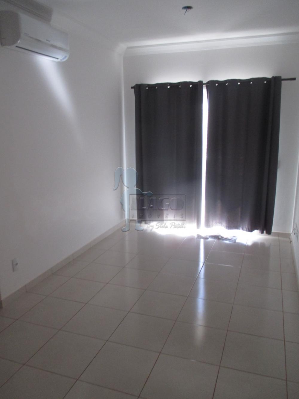 Alugar Apartamento / Padrão em Ribeirão Preto R$ 2.200,00 - Foto 2