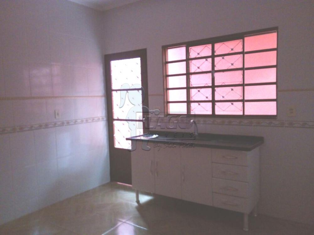 Alugar Casa / Padrão em Ribeirão Preto R$ 1.500,00 - Foto 6