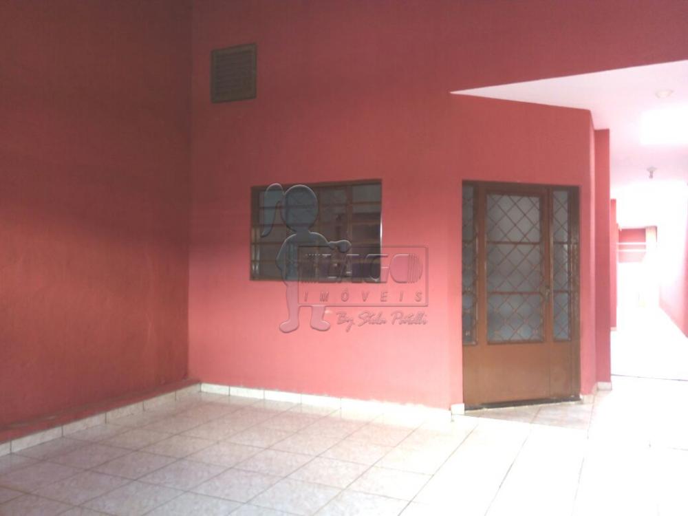 Alugar Casa / Padrão em Ribeirão Preto R$ 1.500,00 - Foto 2