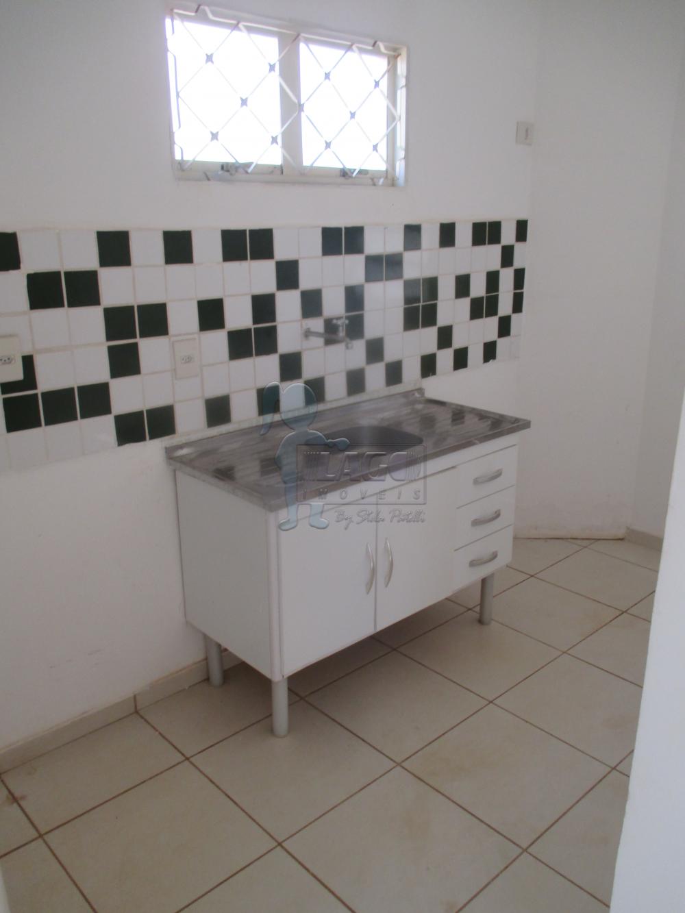 Alugar Casa / Padrão em Ribeirão Preto R$ 1.000,00 - Foto 7