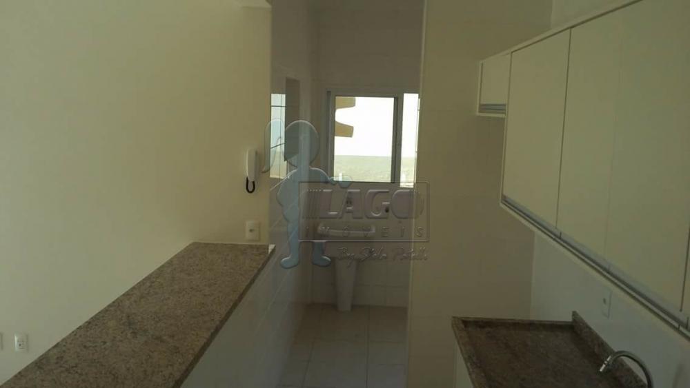 Alugar Apartamento / Padrão em Ribeirão Preto R$ 1.200,00 - Foto 3