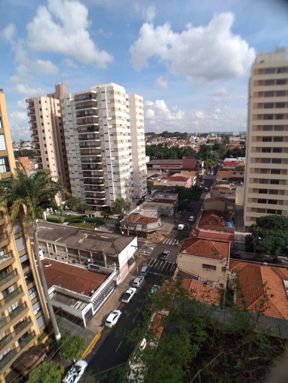 Alugar Apartamento / Padrão em Ribeirão Preto R$ 2.000,00 - Foto 4