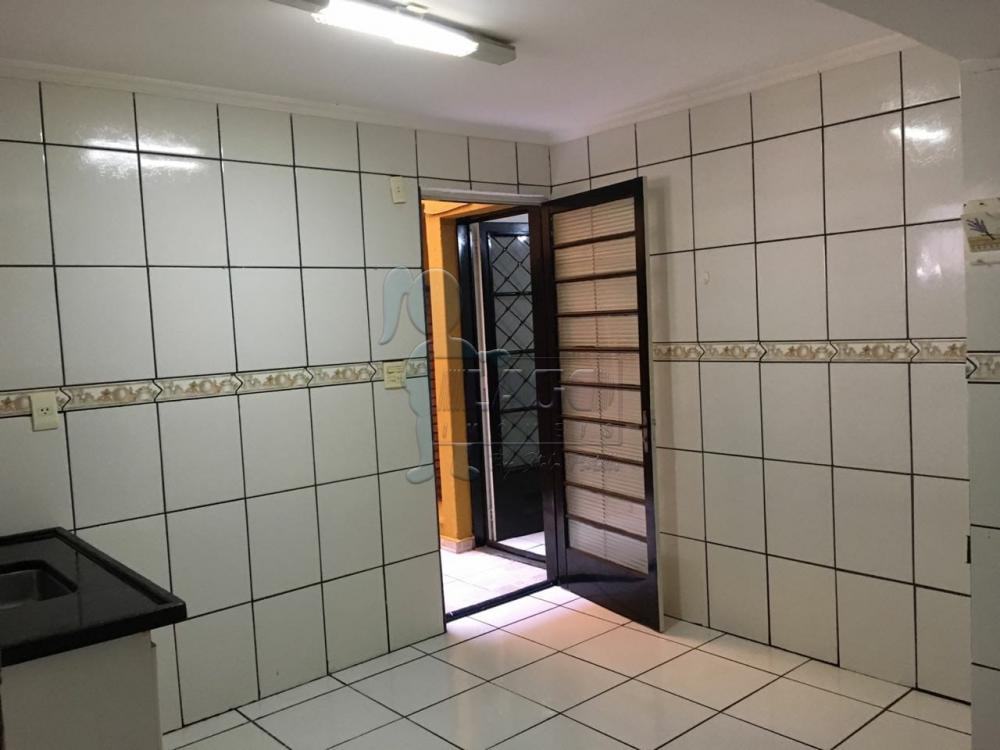 Alugar Apartamento / Padrão em Ribeirão Preto R$ 800,00 - Foto 11