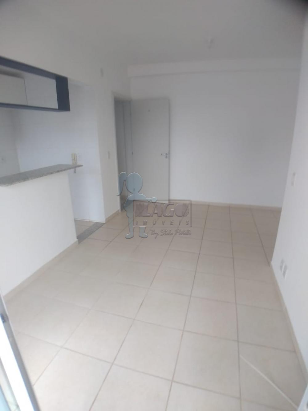 Alugar Apartamento / Padrão em Ribeirão Preto R$ 850,00 - Foto 2