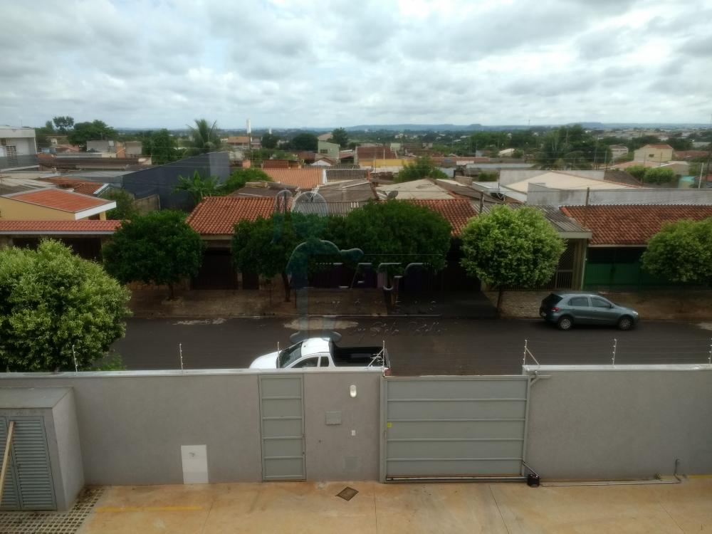 Comprar Apartamento / Padrão em Ribeirão Preto R$ 137.000,00 - Foto 1