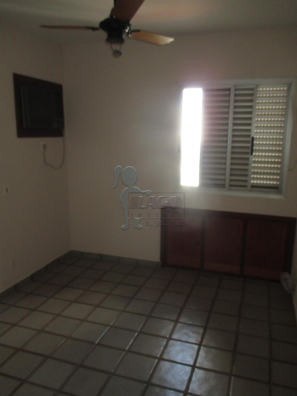 Alugar Apartamento / Padrão em Ribeirão Preto R$ 1.100,00 - Foto 17