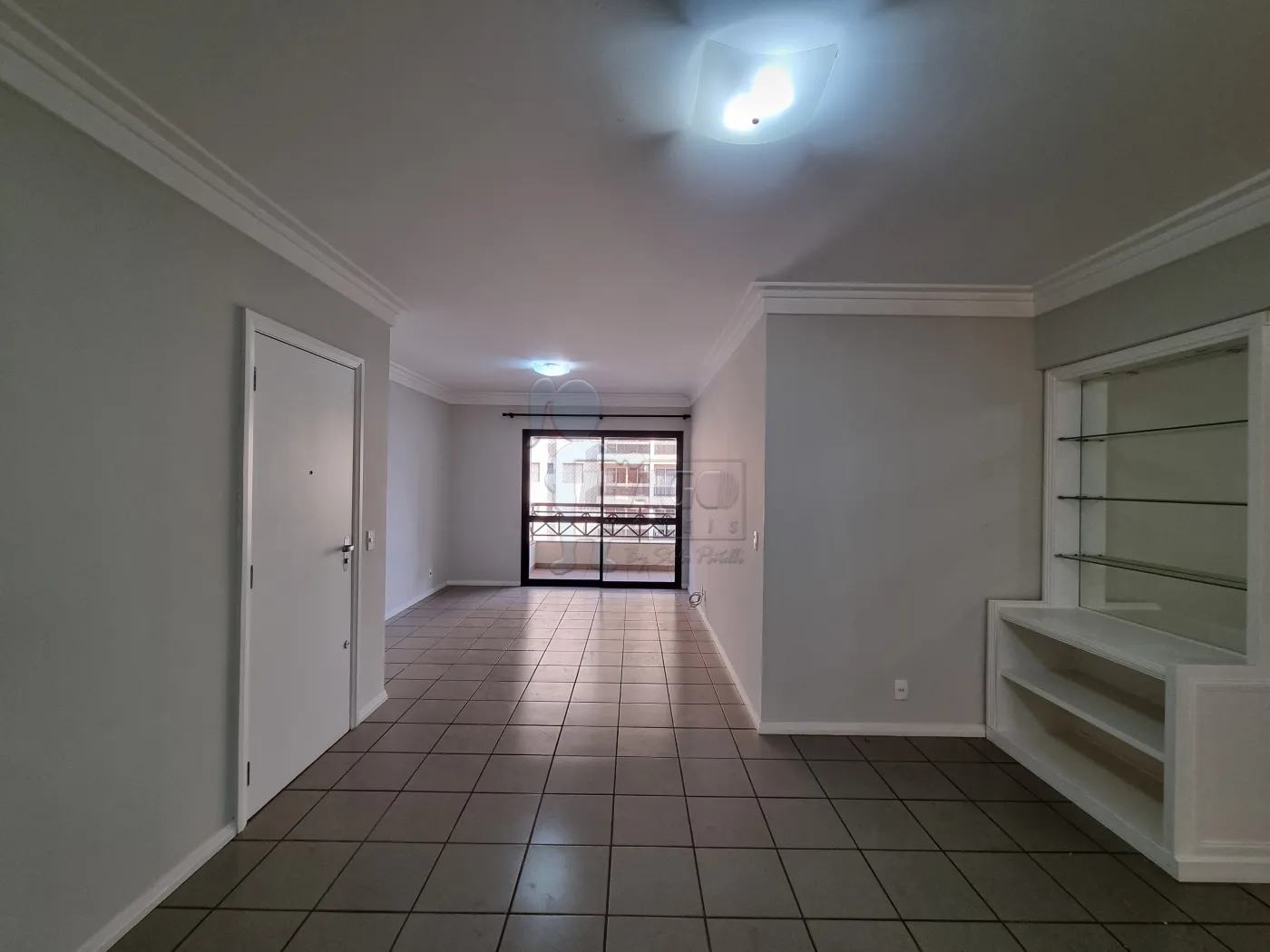 Alugar Apartamento / Padrão em Ribeirão Preto R$ 3.000,00 - Foto 1