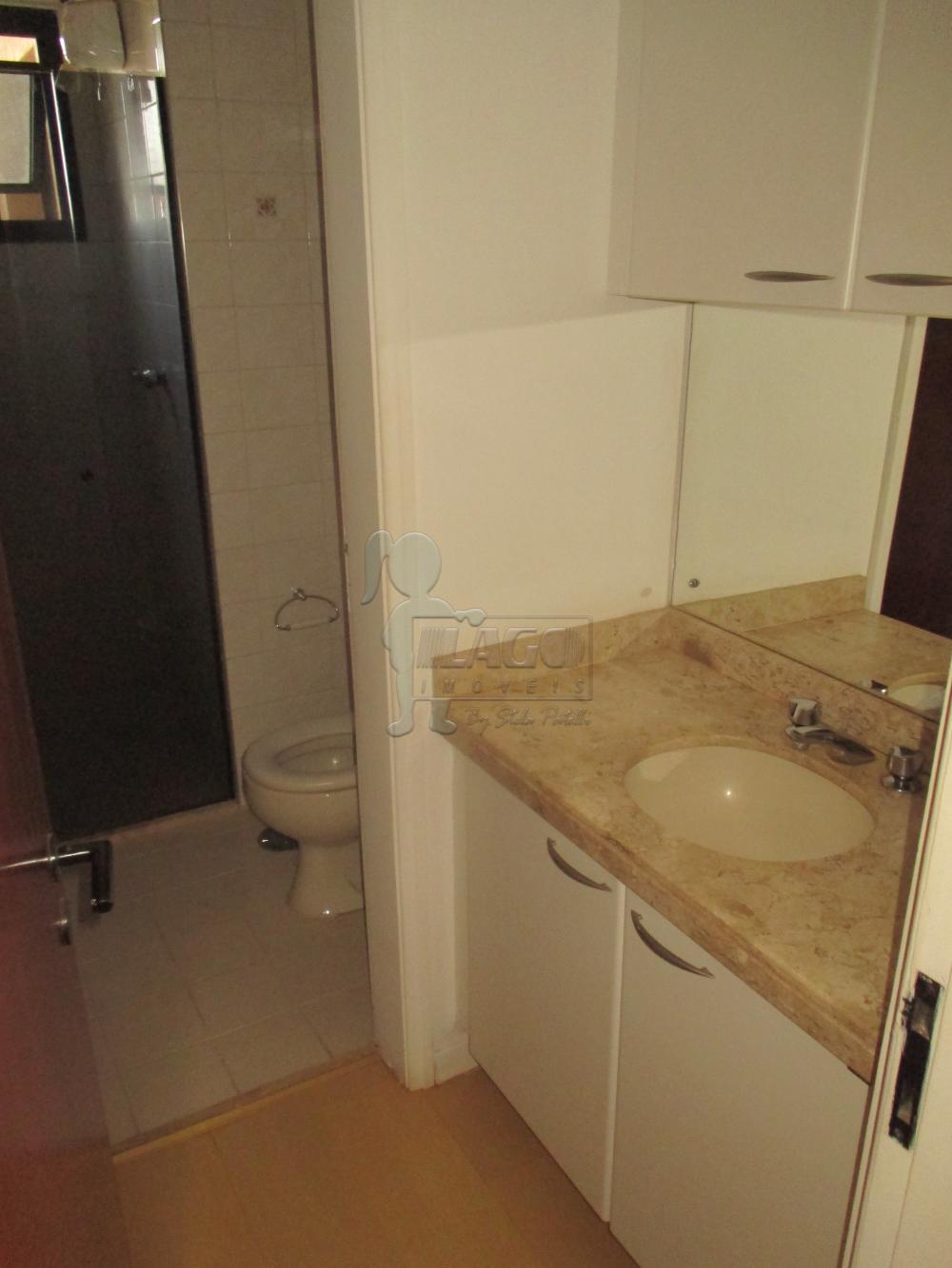 Alugar Apartamentos / Padrão em Ribeirão Preto R$ 1.600,00 - Foto 11