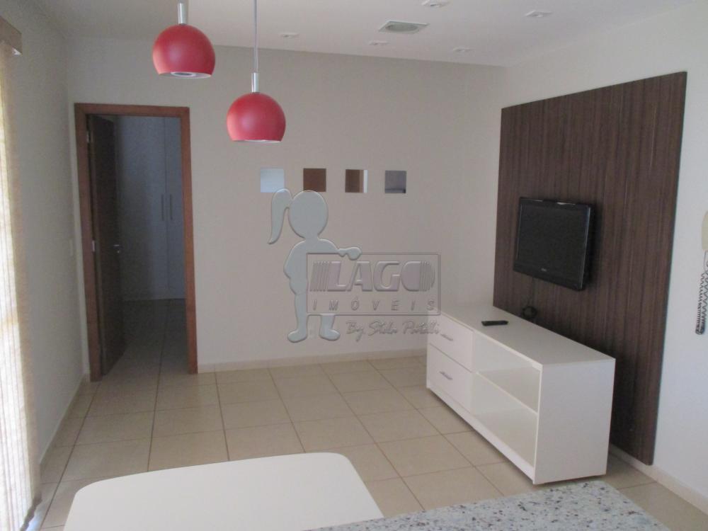 Alugar Apartamento / Padrão em Ribeirão Preto R$ 1.300,00 - Foto 3