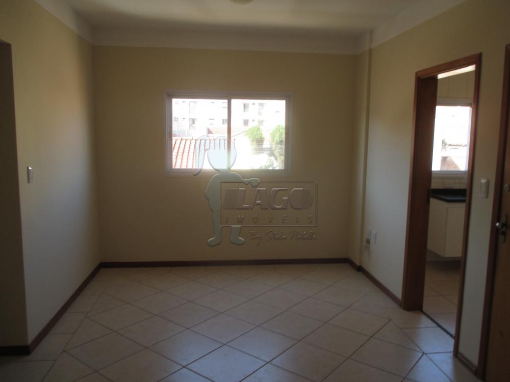 Alugar Apartamento / Padrão em Ribeirão Preto R$ 1.500,00 - Foto 2