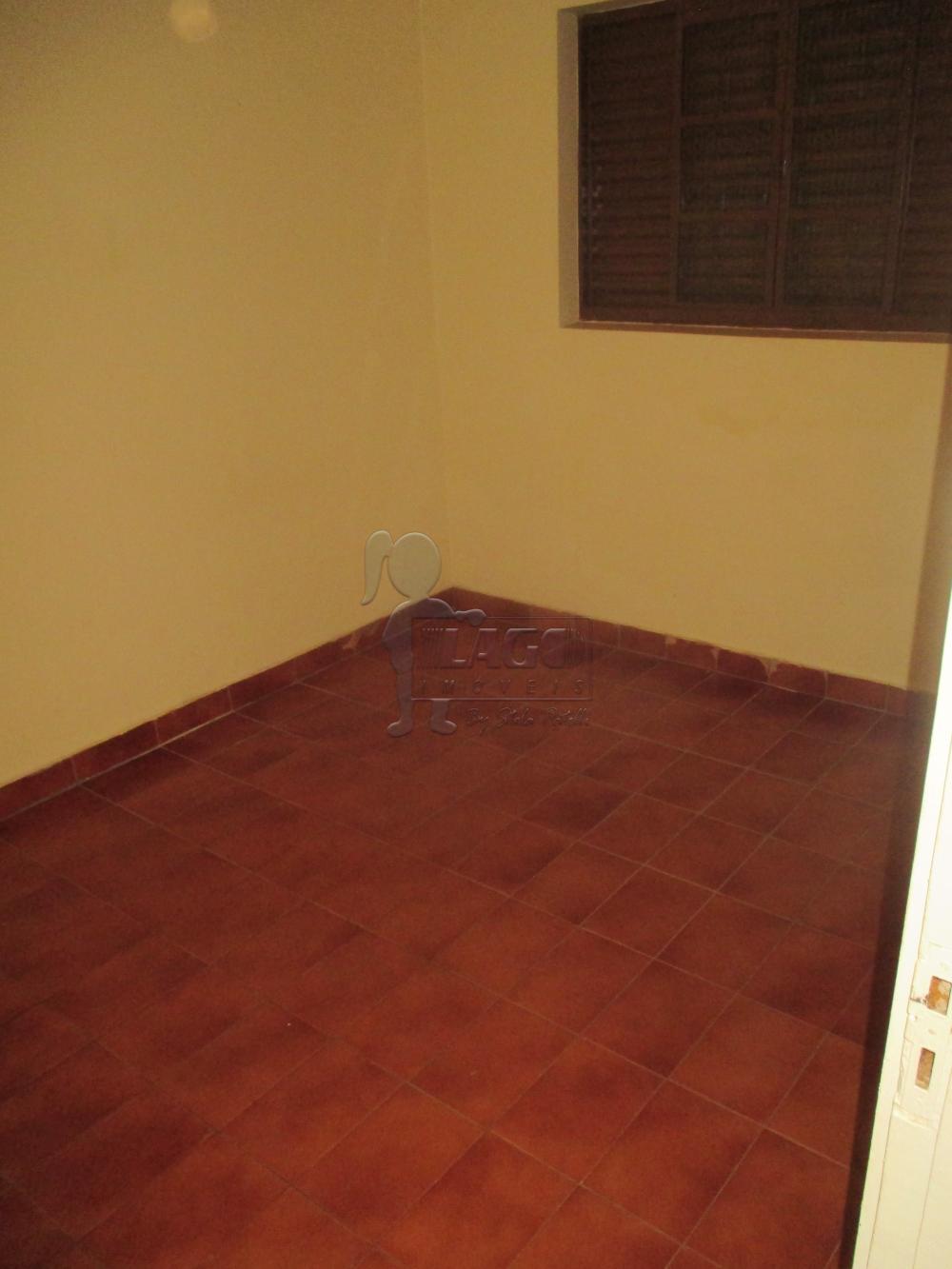 Alugar Casa / Padrão em Ribeirão Preto R$ 800,00 - Foto 7