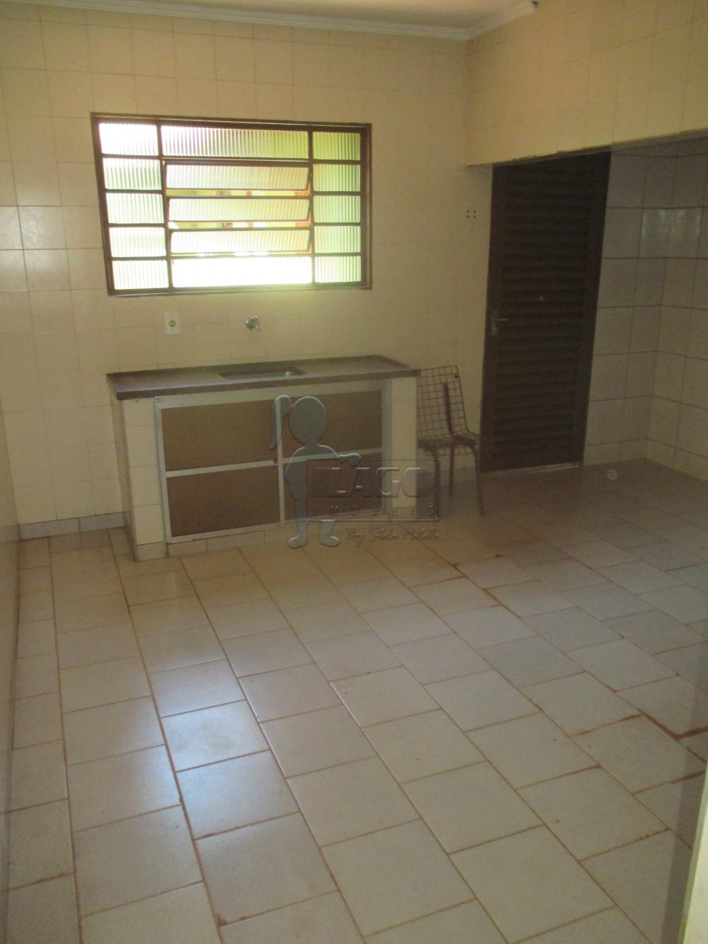 Alugar Casa / Padrão em Ribeirão Preto R$ 800,00 - Foto 8