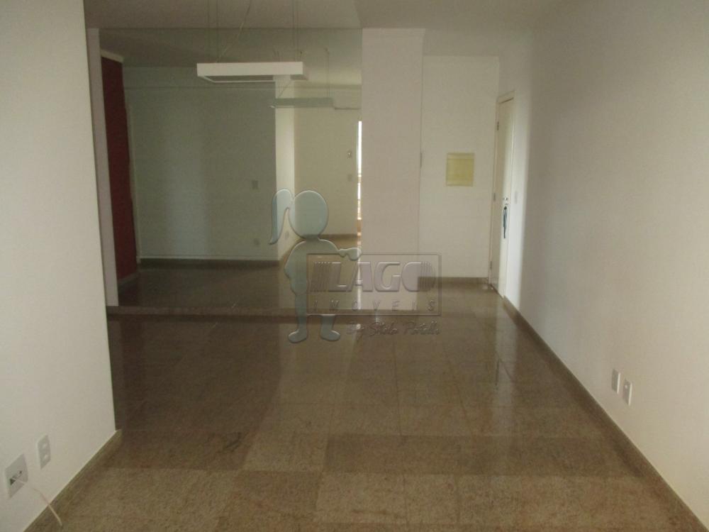 Alugar Apartamento / Padrão em Ribeirão Preto R$ 1.700,00 - Foto 3